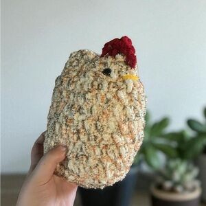 Crochet Speckled Chicken